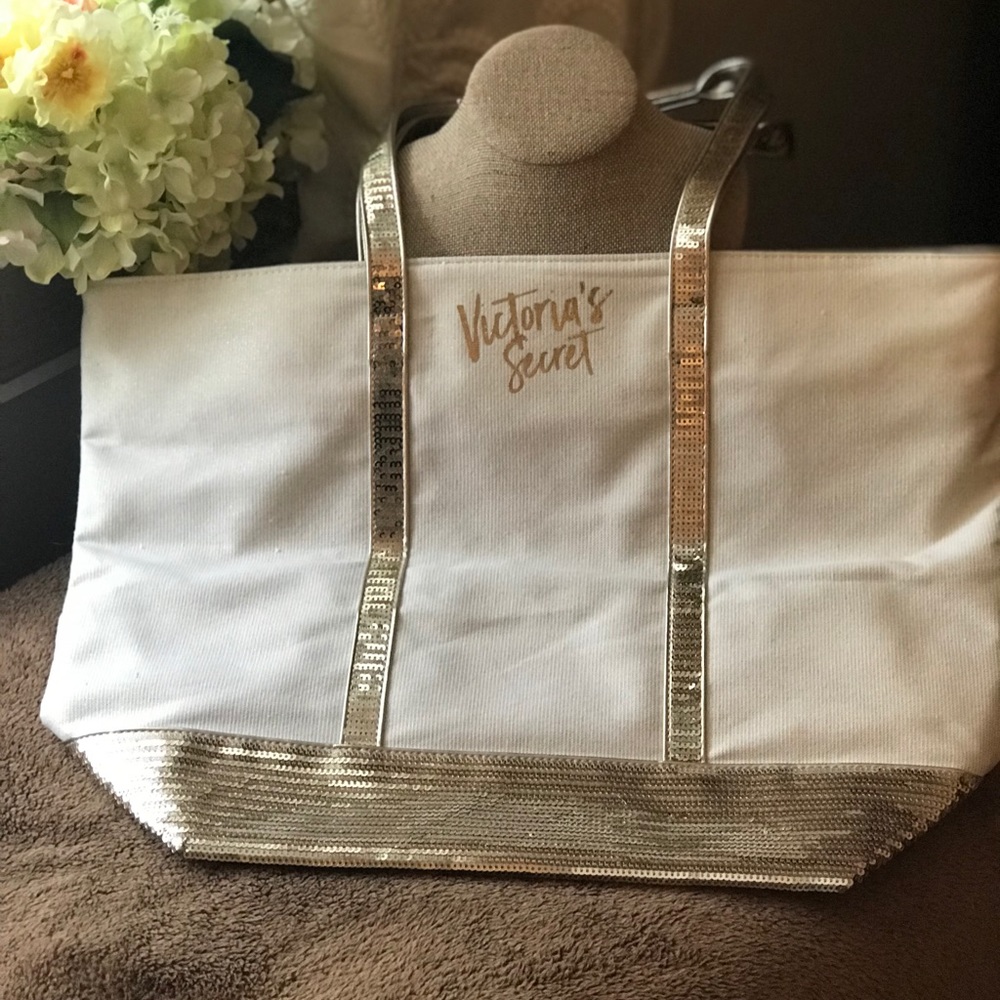 Victoria’s Secret Tote